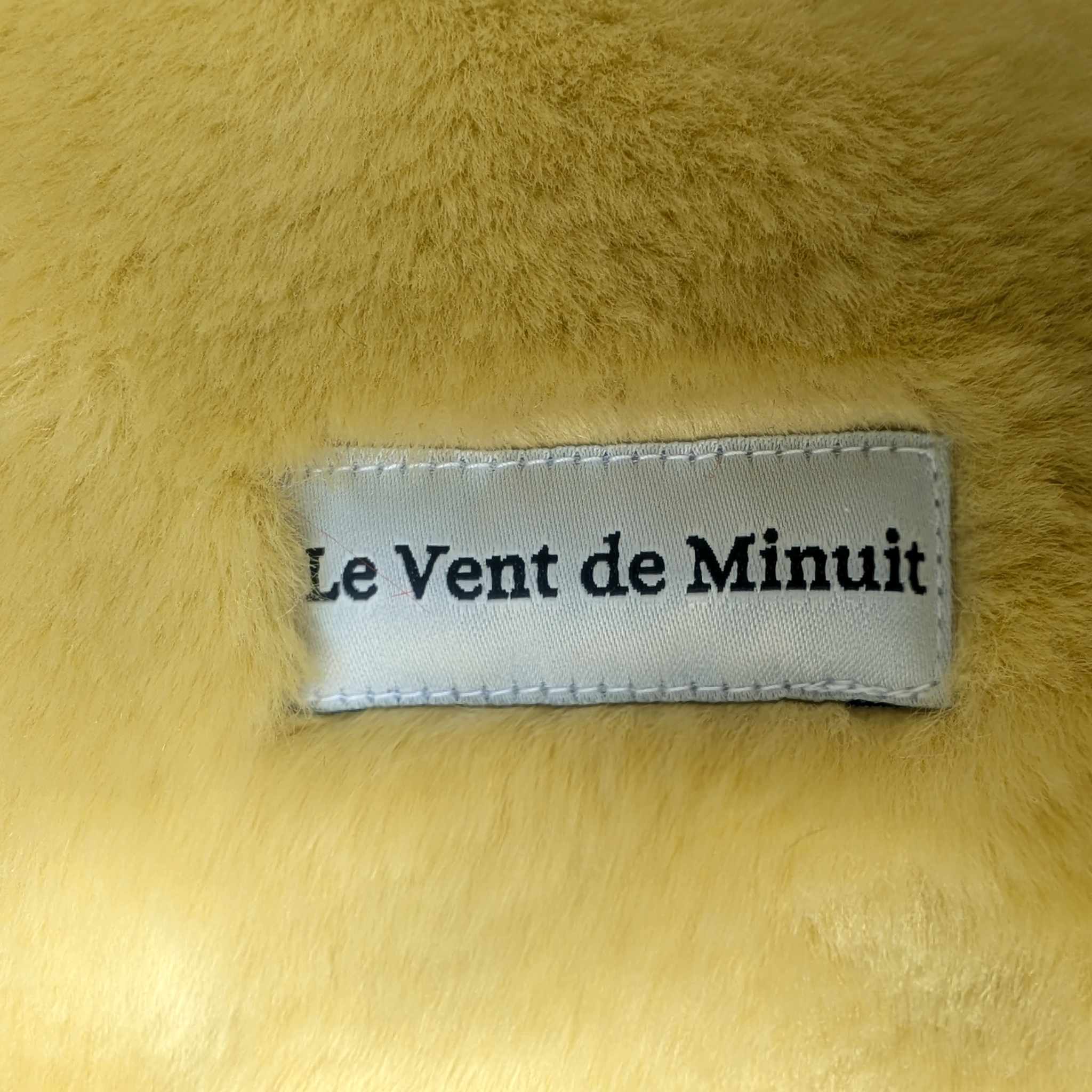 Banane en fausse fourrure jaune doré